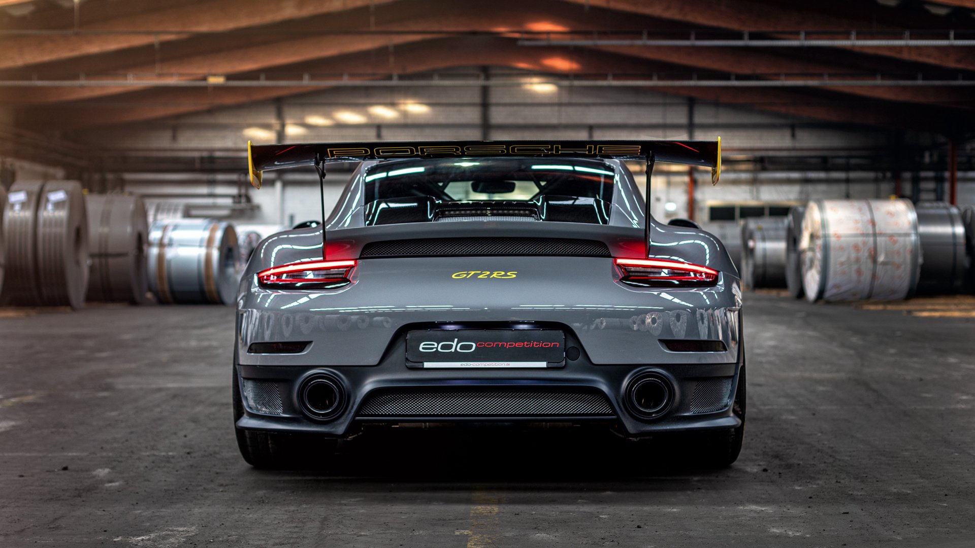 _国际水球比赛：波浪中的团结与激情_，水球 比赛