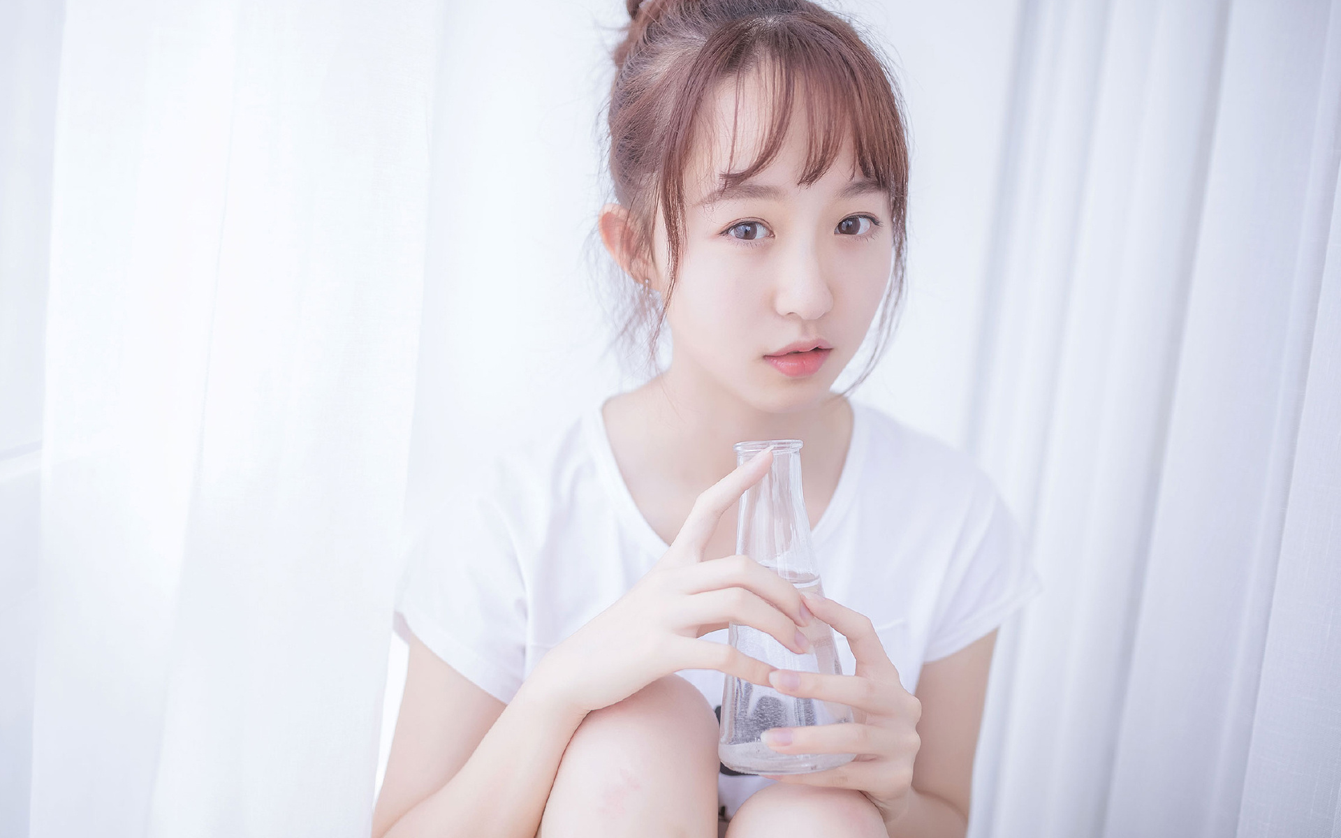 _太空滑雪：未来运动场景新体验_，太空滑板图片