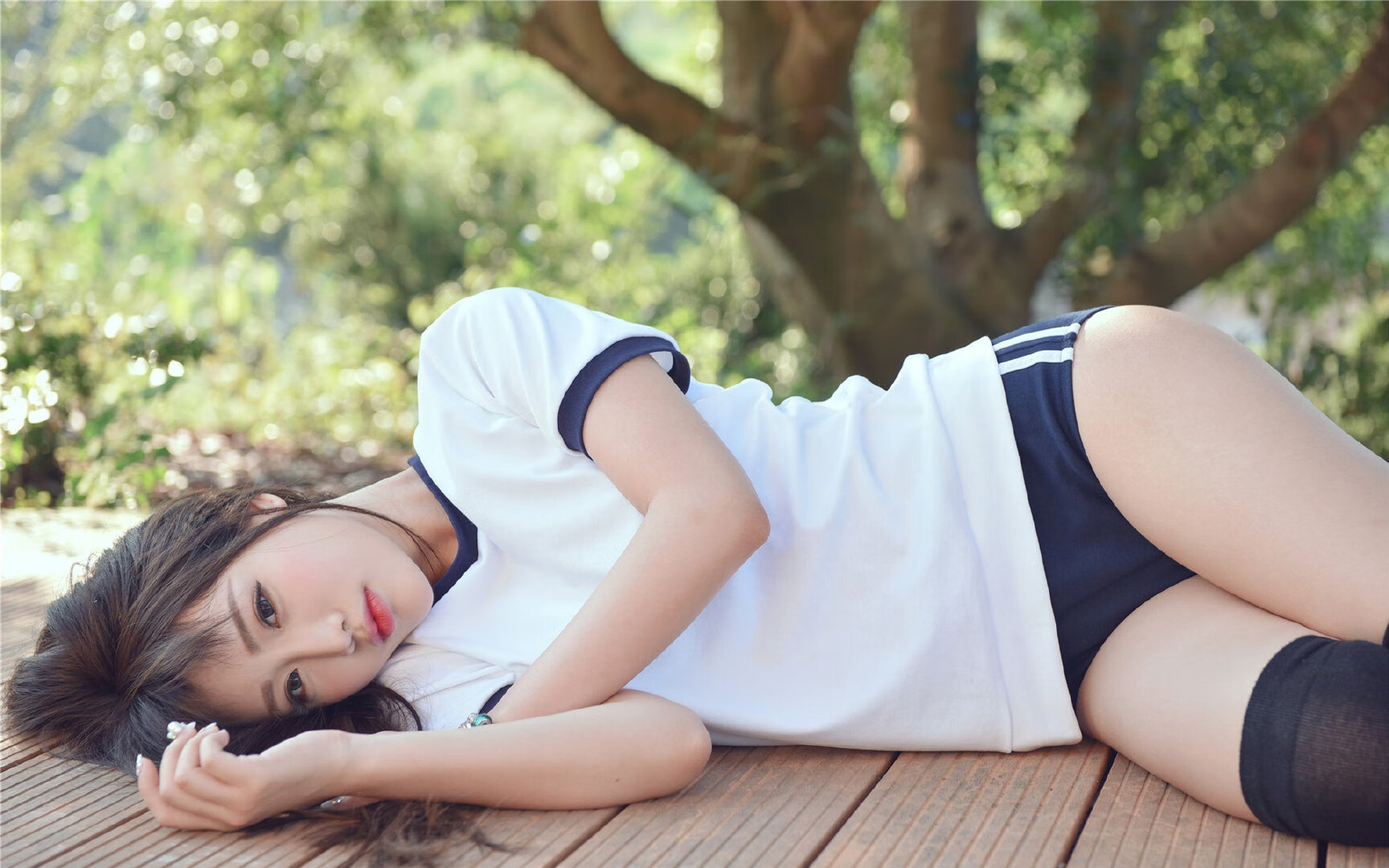 乌拉圭队后卫佩雷斯在巴黎奥运会上表现出色，佩雷拉转会拉齐奥